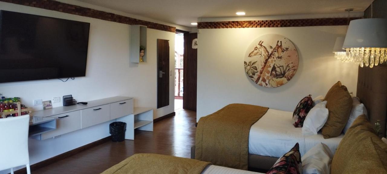 Boutique Guatika Tibasosa